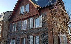 Maison D'Hotes Les Polyanthas